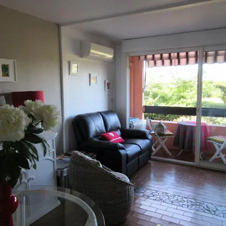 Studio Climatise 2 Couchages Vue Golf Cap D'agde